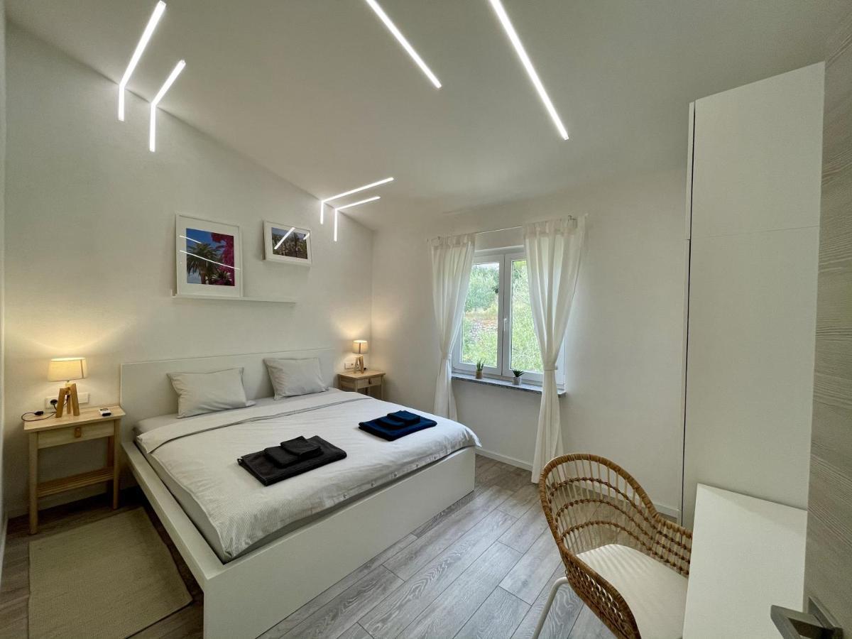 Lambda Holiday Apartments Есенице Экстерьер фото