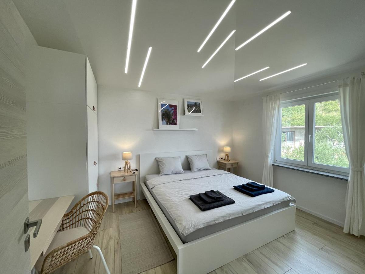 Lambda Holiday Apartments Есенице Экстерьер фото