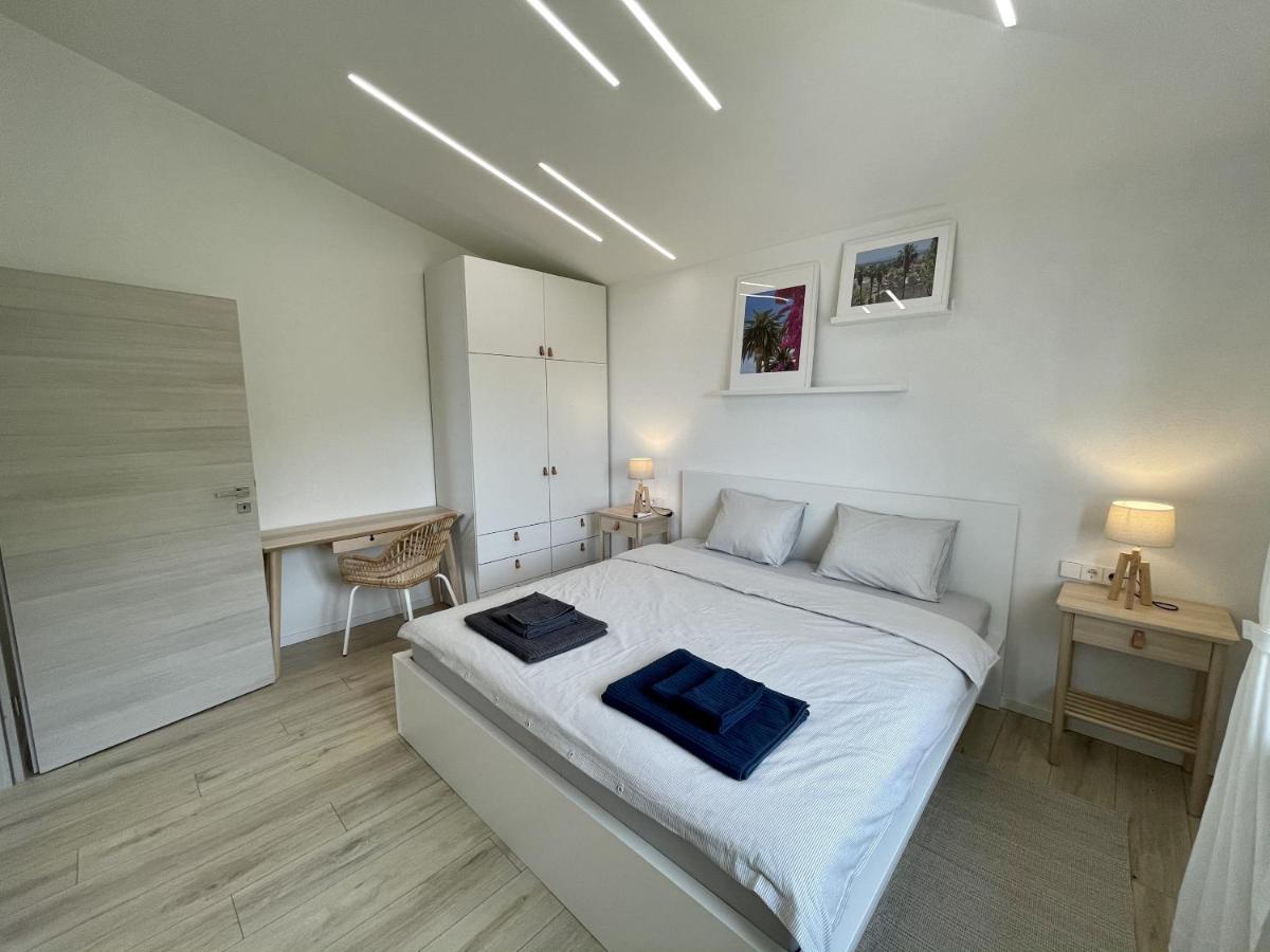 Lambda Holiday Apartments Есенице Экстерьер фото
