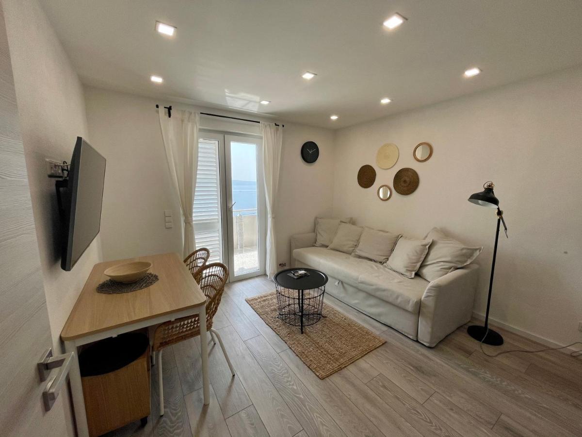 Lambda Holiday Apartments Есенице Экстерьер фото