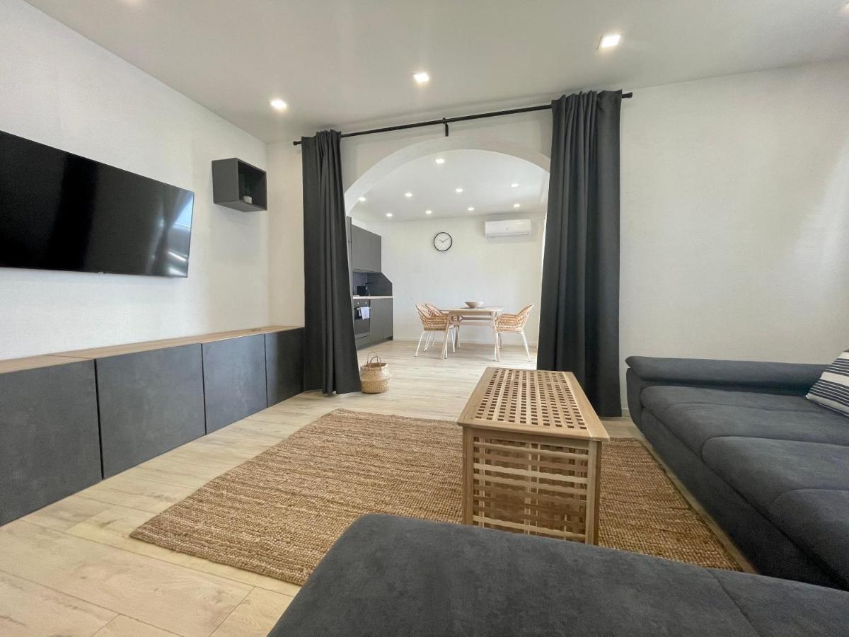 Lambda Holiday Apartments Есенице Экстерьер фото
